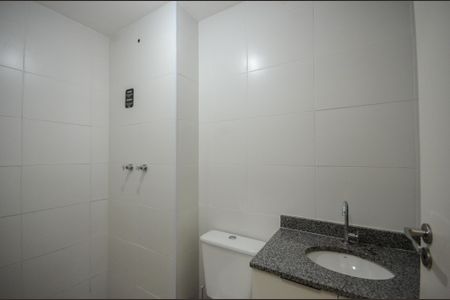 Apartamento para alugar com 36m², 2 quartos e sem vaga Apartamento para alugar com 36m², 2 quartos e sem vagaBanheiro