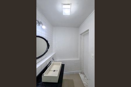 Banheiro de kitnet/studio para alugar com 1 quarto, 30m² em Ipiranga, São Paulo