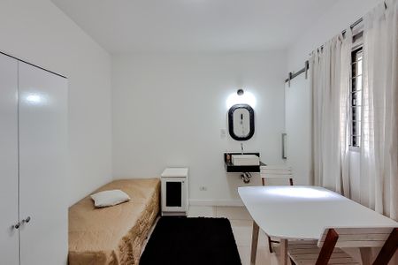 Studio para alugar com 30m², 1 quarto e sem vagaSala/Quarto