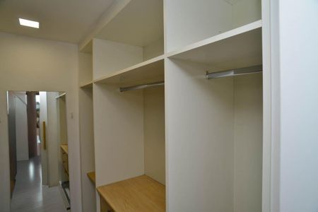 Apartamento à venda com 170m², 3 quartos e 2 vagasCloset