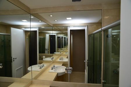 Apartamento à venda com 170m², 3 quartos e 2 vagasBanheiro Social
