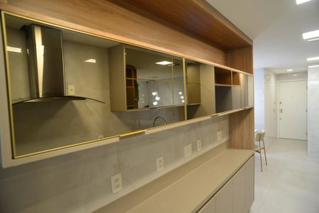 Apartamento à venda com 170m², 3 quartos e 2 vagasCozinha