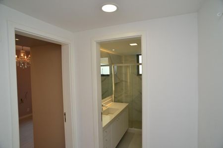 Apartamento à venda com 170m², 3 quartos e 2 vagasHall Social