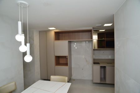 Apartamento à venda com 170m², 3 quartos e 2 vagasCozinha
