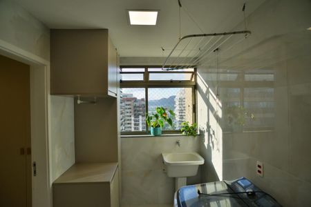 Apartamento à venda com 170m², 3 quartos e 2 vagasÁrea de Serviço