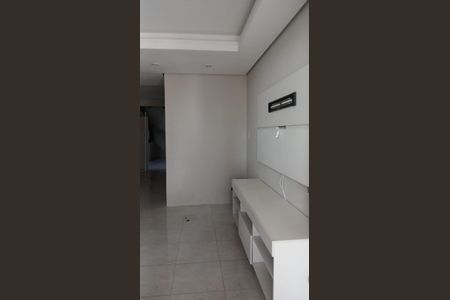 Sala de casa de condomínio para alugar com 2 quartos, 89m² em Rio Branco, Canoas