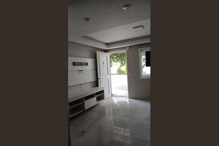 Sala de casa de condomínio para alugar com 2 quartos, 89m² em Rio Branco, Canoas