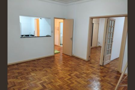Sala de apartamento para alugar com 2 quartos, 68m² em Centro, Petrópolis