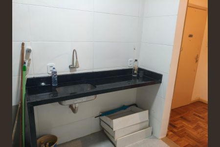 Cozinha de apartamento para alugar com 2 quartos, 68m² em Centro, Petrópolis