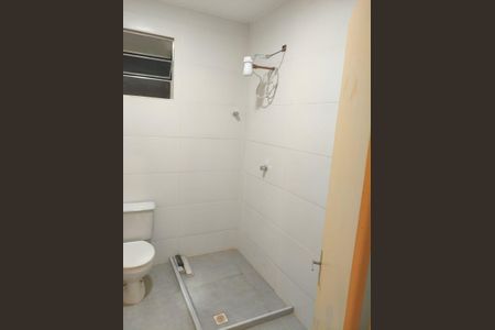 Apartamento para alugar com 68m², 2 quartos e sem vaga Apartamento para alugar com 68m², 2 quartos e sem vagaBanheiro