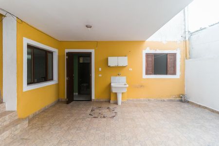 Casa para alugar com 150m², 1 quarto e 1 vagaQuintal