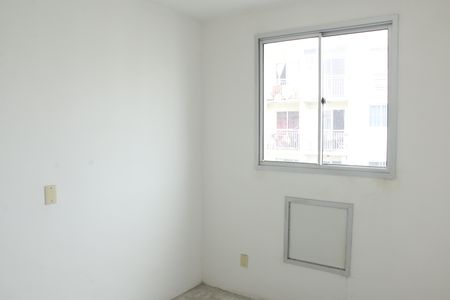Quarto 1 de apartamento para alugar com 2 quartos, 52m² em Luz, Nova Iguaçu