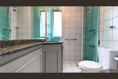 Apartamento à venda com 100m², 3 quartos e 2 vagasBanheiro da Suíte