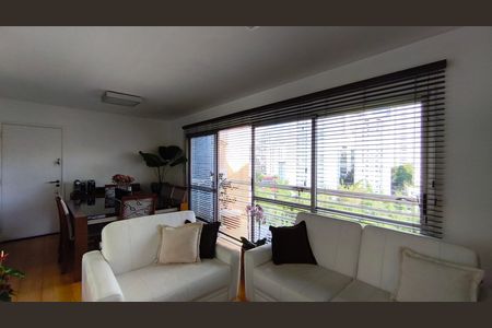 Apartamento à venda com 100m², 3 quartos e 2 vagasSala