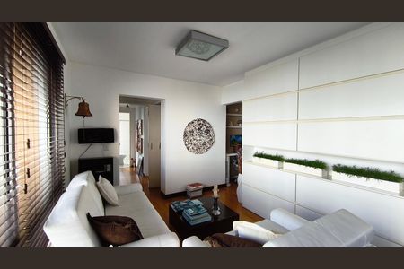 Apartamento à venda com 100m², 3 quartos e 2 vagasSala