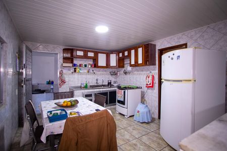 Casa para alugar com 360m², 3 quartos e sem vaga Casa para alugar com 360m², 3 quartos e sem vagaCozinha
