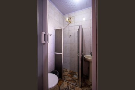 Casa para alugar com 360m², 3 quartos e sem vaga Casa para alugar com 360m², 3 quartos e sem vagaBanheiro da Suíte 2