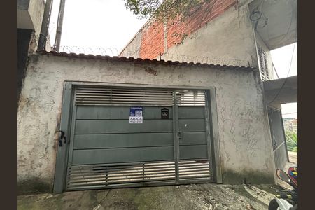Casa para alugar com 120m², 2 quartos e 2 vagas Casa para alugar com 120m², 2 quartos e 2 vagasFachada