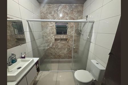 Casa para alugar com 120m², 2 quartos e 2 vagas Casa para alugar com 120m², 2 quartos e 2 vagasBanheiro