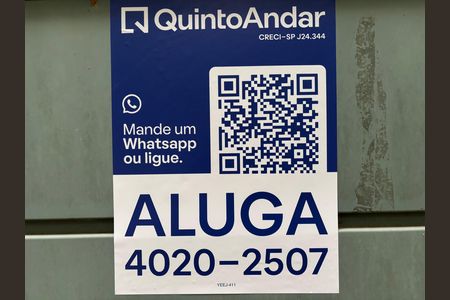 Casa para alugar com 120m², 2 quartos e 2 vagas Casa para alugar com 120m², 2 quartos e 2 vagasFachada