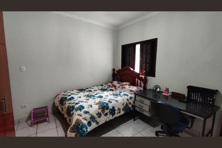 Casa para alugar com 200m², 3 quartos e 4 vagas Casa para alugar com 200m², 3 quartos e 4 vagasQuarto 2