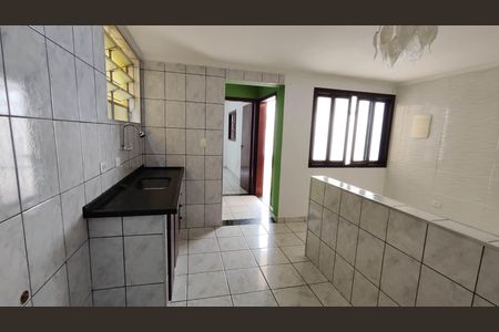 Casa para alugar com 200m², 3 quartos e 4 vagas Casa para alugar com 200m², 3 quartos e 4 vagasSala / cozinha (edícula)