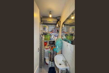 Apartamento para alugar com 78m², 3 quartos e 1 vaga Apartamento para alugar com 78m², 3 quartos e 1 vagaCozinha e Área de Serviço