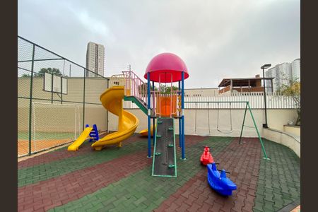 Apartamento para alugar com 78m², 3 quartos e 1 vaga Apartamento para alugar com 78m², 3 quartos e 1 vagaPlayground
