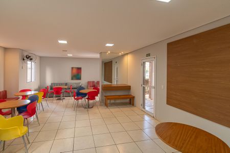 Apartamento à venda com 60m², 2 quartos e 1 vaga Apartamento à venda com 60m², 2 quartos e 1 vagaÁrea comum - Salão de festas