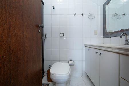 Apartamento à venda com 100m², 3 quartos e 2 vagas Apartamento à venda com 100m², 3 quartos e 2 vagasBANHEIRO1