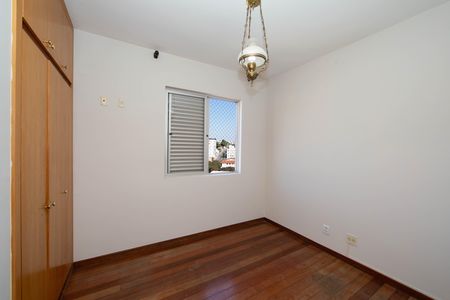 Apartamento à venda com 100m², 3 quartos e 2 vagas Apartamento à venda com 100m², 3 quartos e 2 vagasQUARTO2