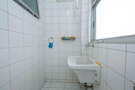 Apartamento à venda com 100m², 3 quartos e 2 vagas Apartamento à venda com 100m², 3 quartos e 2 vagasAREA DE SERVICO