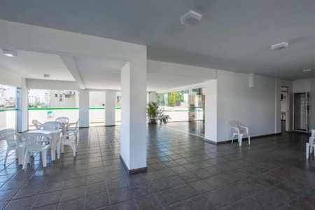 Apartamento à venda com 100m², 3 quartos e 2 vagas Apartamento à venda com 100m², 3 quartos e 2 vagasSALAO DE FESTAS