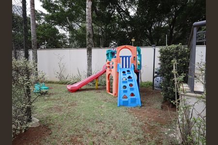 Apartamento à venda com 69m², 3 quartos e 2 vagasÁrea comum - Playground
