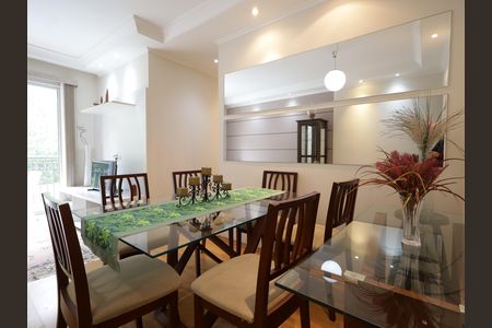 Sala de Jantar de apartamento à venda com 3 quartos, 69m² em Vila Suzana, São Paulo