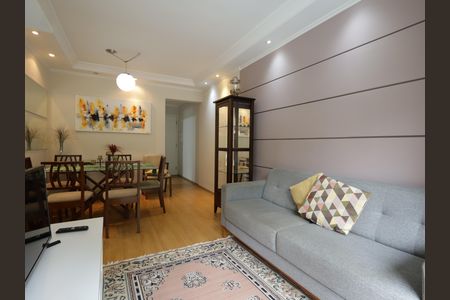 Apartamento à venda com 69m², 3 quartos e 2 vagasSala