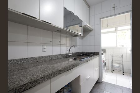 Apartamento à venda com 69m², 3 quartos e 2 vagasCozinha