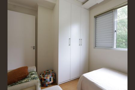 Apartamento à venda com 69m², 3 quartos e 2 vagasQuarto 2