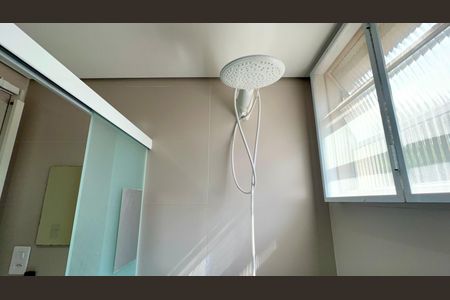 Banheiro de apartamento à venda com 3 quartos, 65m² em Alto de Pinheiros, São Paulo