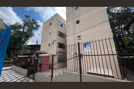 Fachada de apartamento à venda com 3 quartos, 65m² em Alto de Pinheiros, São Paulo