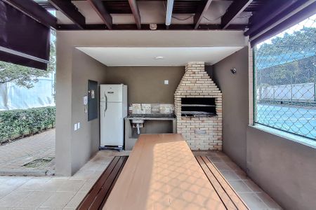 Apartamento para alugar com 64m², 3 quartos e 1 vaga Apartamento para alugar com 64m², 3 quartos e 1 vagaÁrea comum - Churrasqueira
