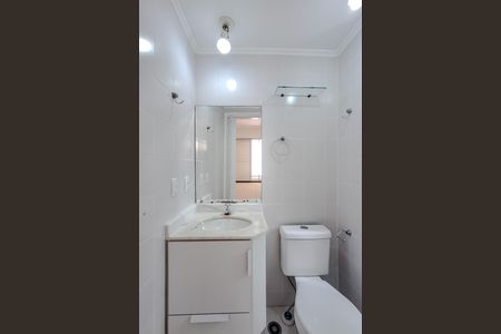 Apartamento para alugar com 64m², 3 quartos e 1 vaga Apartamento para alugar com 64m², 3 quartos e 1 vagaBanheiro da Suíte