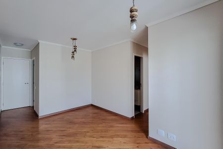 Apartamento para alugar com 64m², 3 quartos e 1 vaga Apartamento para alugar com 64m², 3 quartos e 1 vagaSala