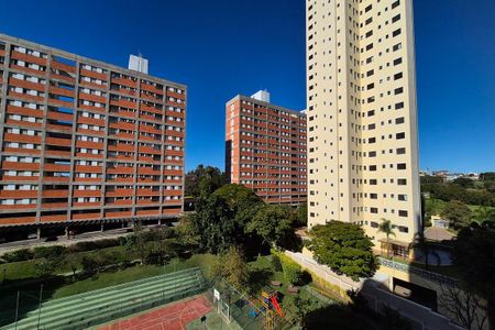 Apartamento à venda com 97m², 3 quartos e 2 vagas Apartamento à venda com 97m², 3 quartos e 2 vagasVista da Varanda
