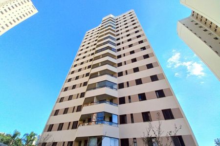 Apartamento à venda com 97m², 3 quartos e 2 vagas Apartamento à venda com 97m², 3 quartos e 2 vagasFachada do Prédio