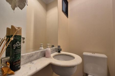Apartamento à venda com 97m², 3 quartos e 2 vagas Apartamento à venda com 97m², 3 quartos e 2 vagasLavabo