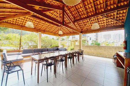 Apartamento à venda com 40m², 2 quartos e 1 vaga Apartamento à venda com 40m², 2 quartos e 1 vagaÁrea comum - Salão de festas
