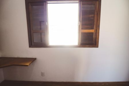 Casa para alugar com 200m², 4 quartos e 2 vagas Casa para alugar com 200m², 4 quartos e 2 vagasQuarto 1