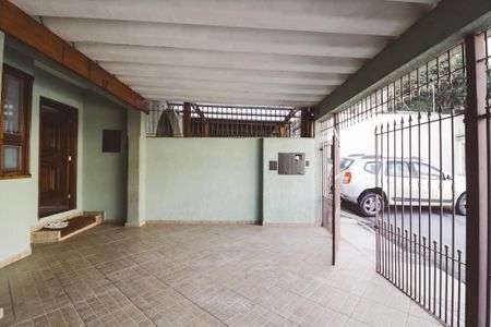 Casa para alugar com 200m², 4 quartos e 2 vagas Casa para alugar com 200m², 4 quartos e 2 vagasGaragem