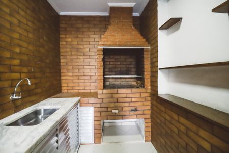 Casa para alugar com 200m², 4 quartos e 2 vagas Casa para alugar com 200m², 4 quartos e 2 vagasChurrasqueira